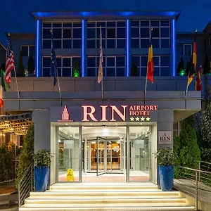 Rin Airport Отопени