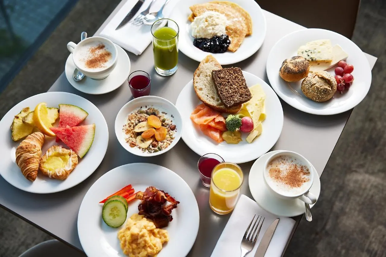 Hotel Riverton Gothenburg 4*,