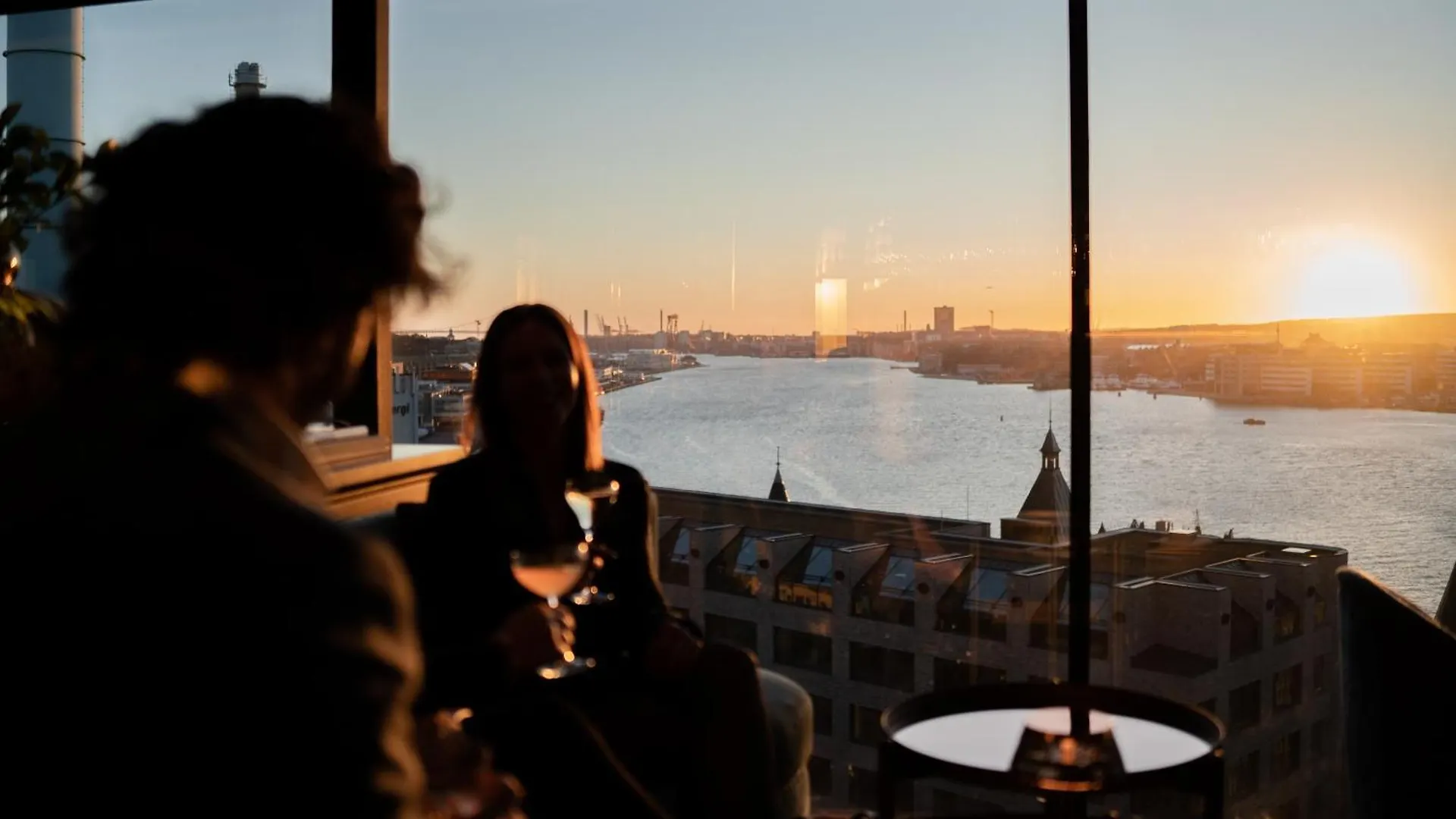 Hotel Riverton Gothenburg 4*,